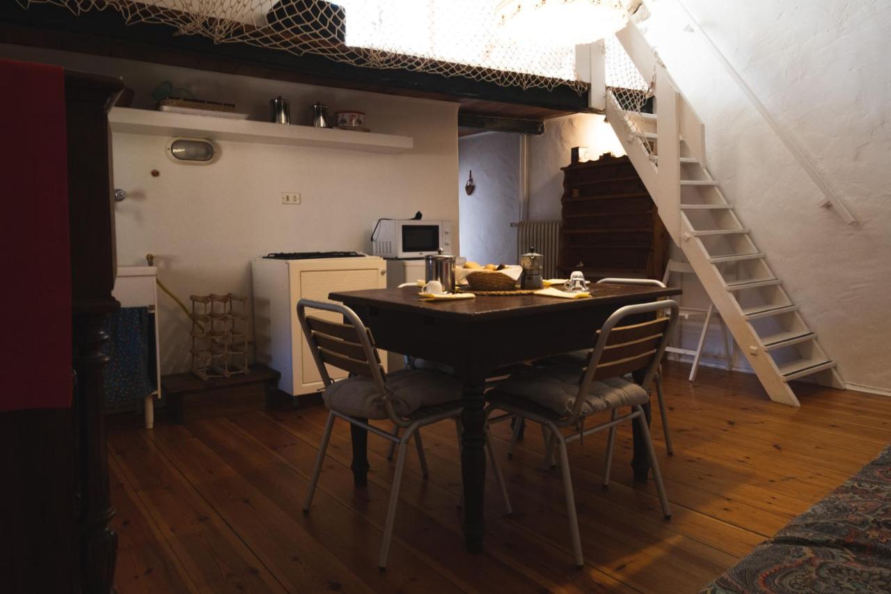 Cascina Des Religieuses Appartement Aosta Buitenkant foto